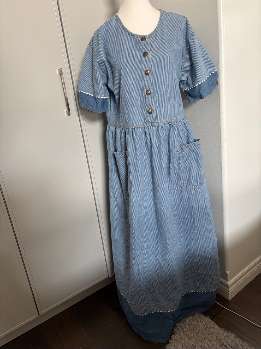 Vintage Match Light Blue Chambray Maxi Market Dress with Pockets